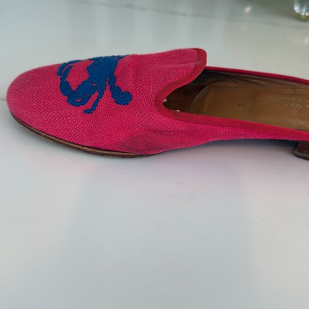 Stubbs & Wootton pink Slipper mules with blue needlepoint Crab Motif Size 9 - Picture 7 of 9